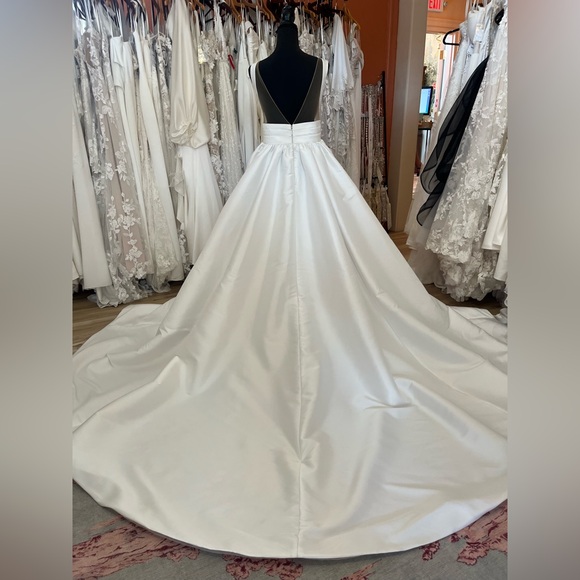 Melora- WTOO by Watters - Picture 5 of 6